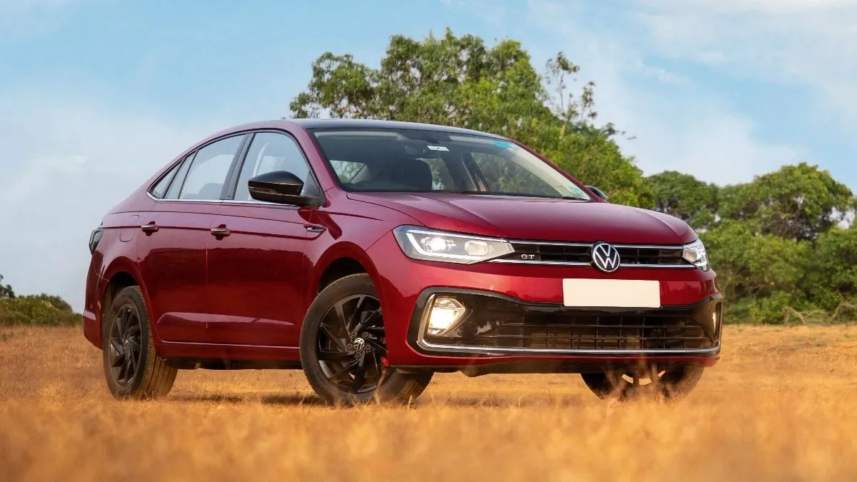 Volkswagen Virtus पर नवंबर में 1.50 लाख तक का ऑफर, जानें पूरी डिटेल