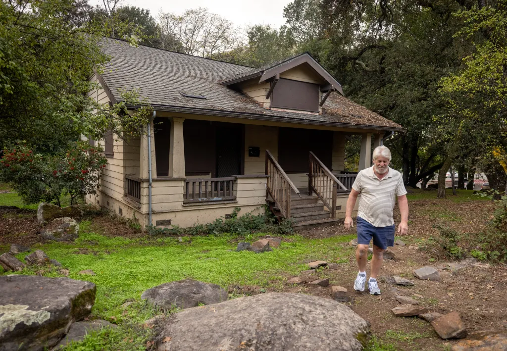 Sonoma County Historical Society leases Howarth Park caretaker's house once slated for demolition