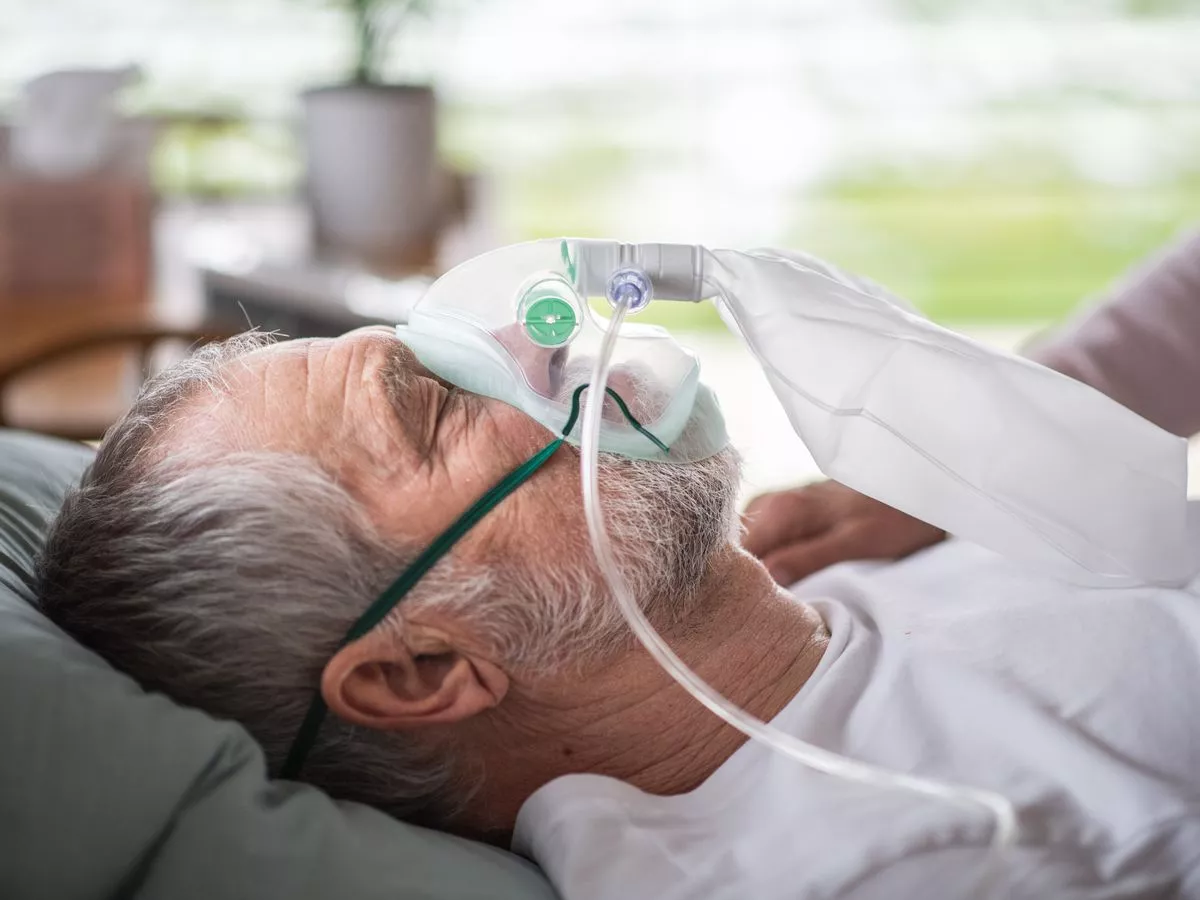 'Nastier' mutant strain means UK could see worst flu season in a decade