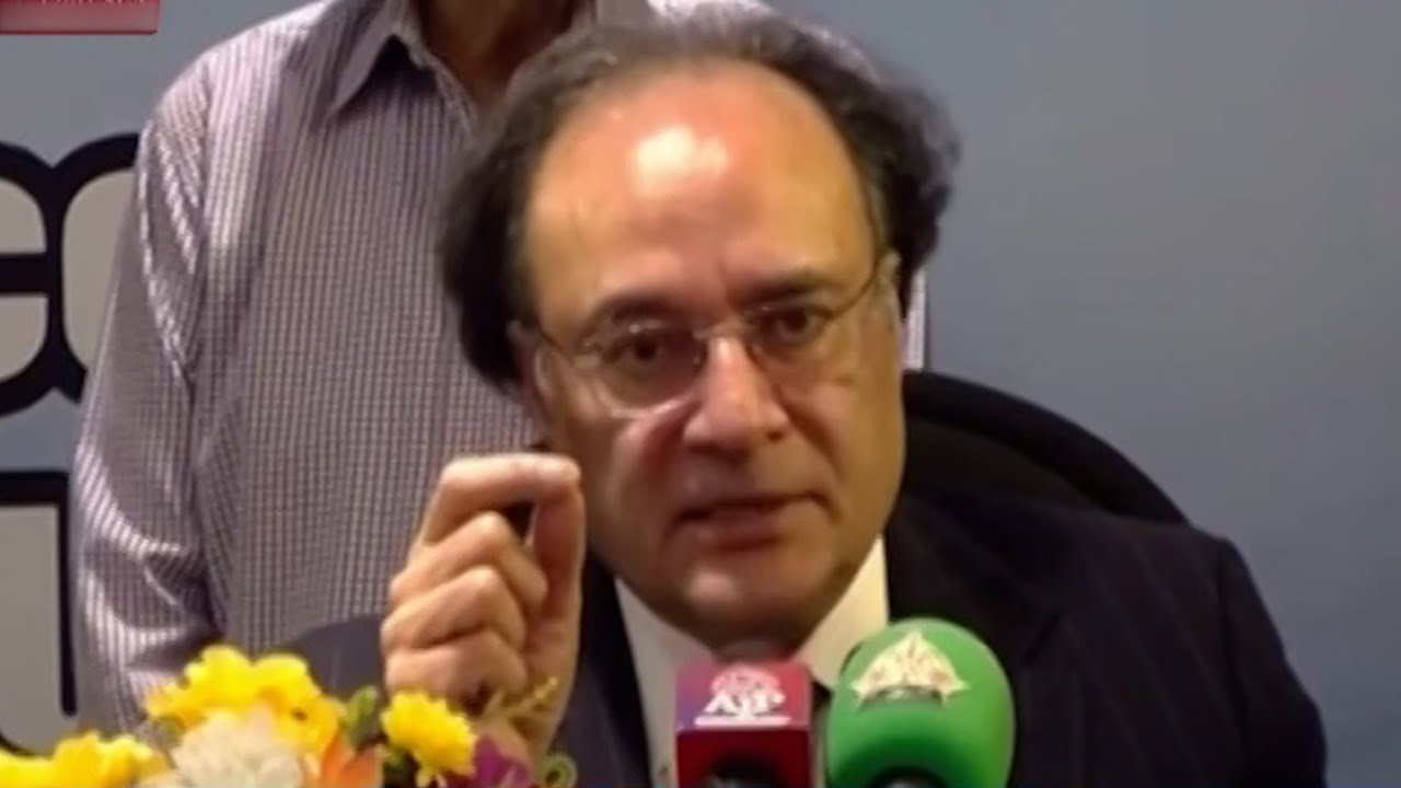 Govt moving towards deregulation of sugar, wheat sectors, says Finance minister