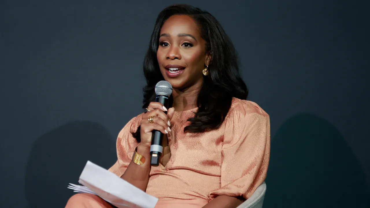 CNN's Phillip calls out far-left outrage over MAGA guests on her show, warns not to ignore 'half the country'