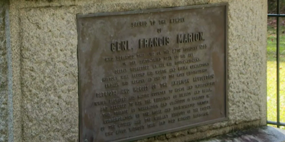 Community gathers to honor veterans at Gen. Francis Marion’s gravesite