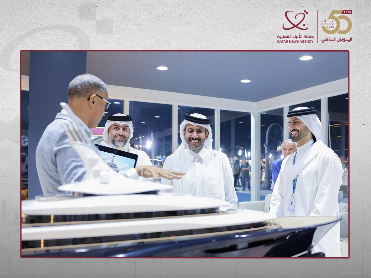 Minister of Commerce and Industry Visits Qatar Boat Show 2025