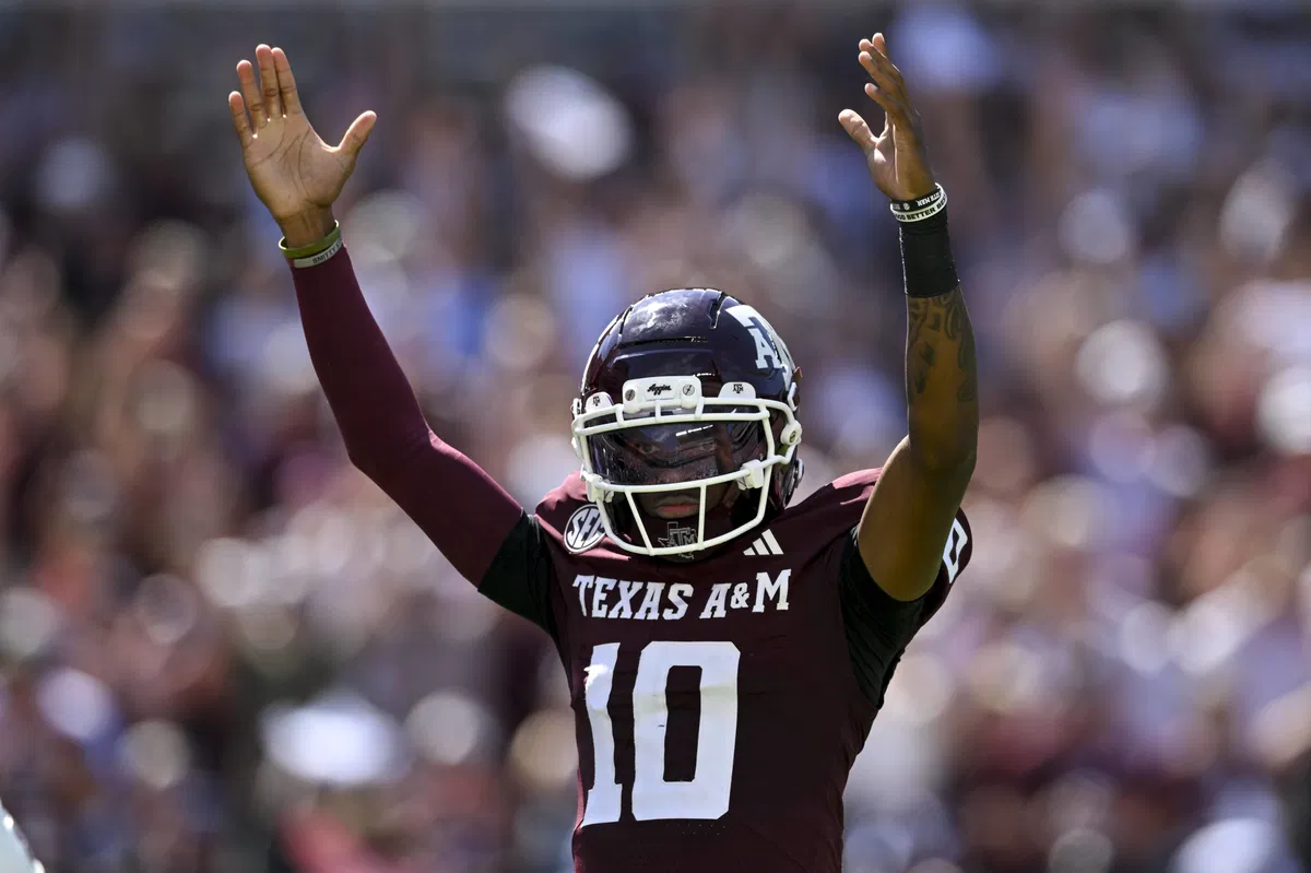 Cautious Mike Elko Stops Marcel Reed From Repeating 13-Year Texas A&M Feat