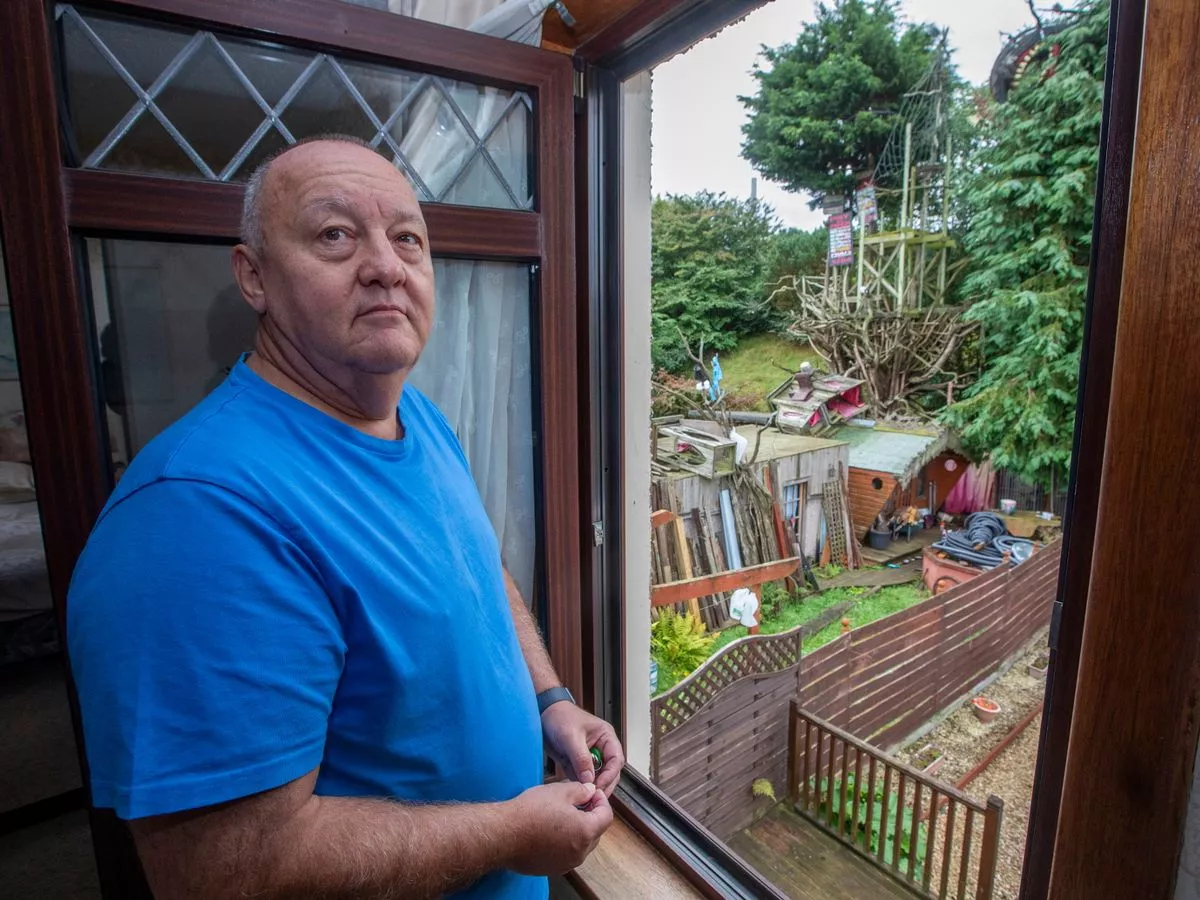 Scots blast neighbour's 'eyesore' garden as they are dealt major legal blow