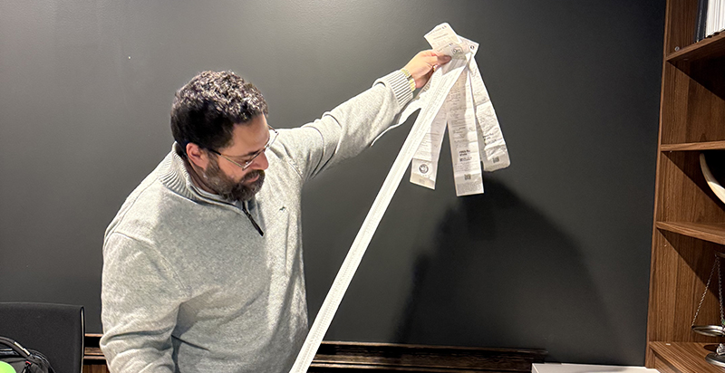 Newcastle business owners help 100 families in need of food, following SNAP expiration