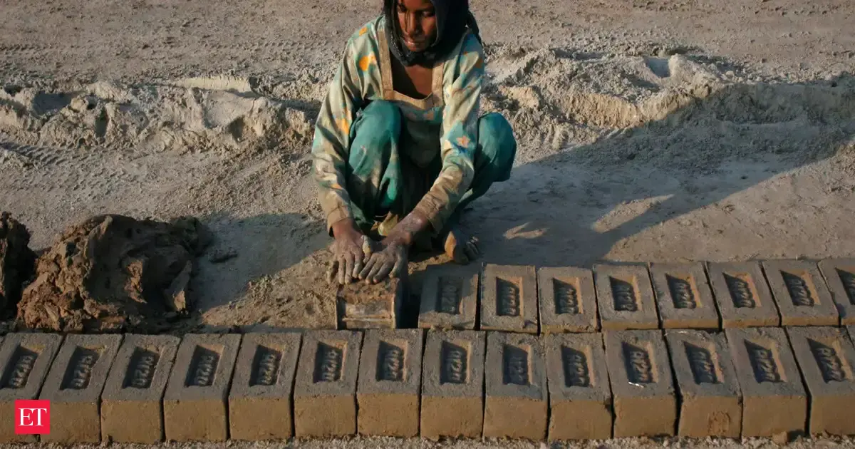 Over 1.6 million children engaged in child labour in Pakistan's Sindh: Official