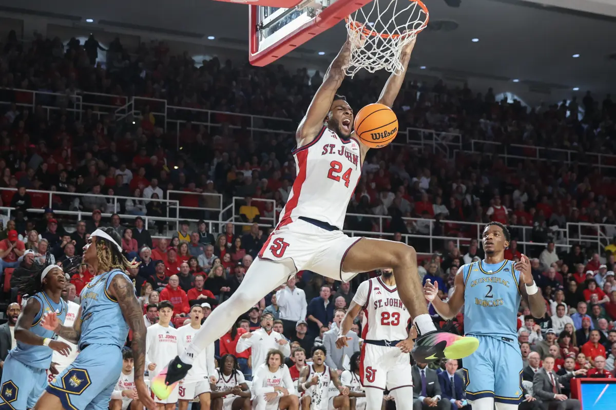 College basketball scores, news and highlights