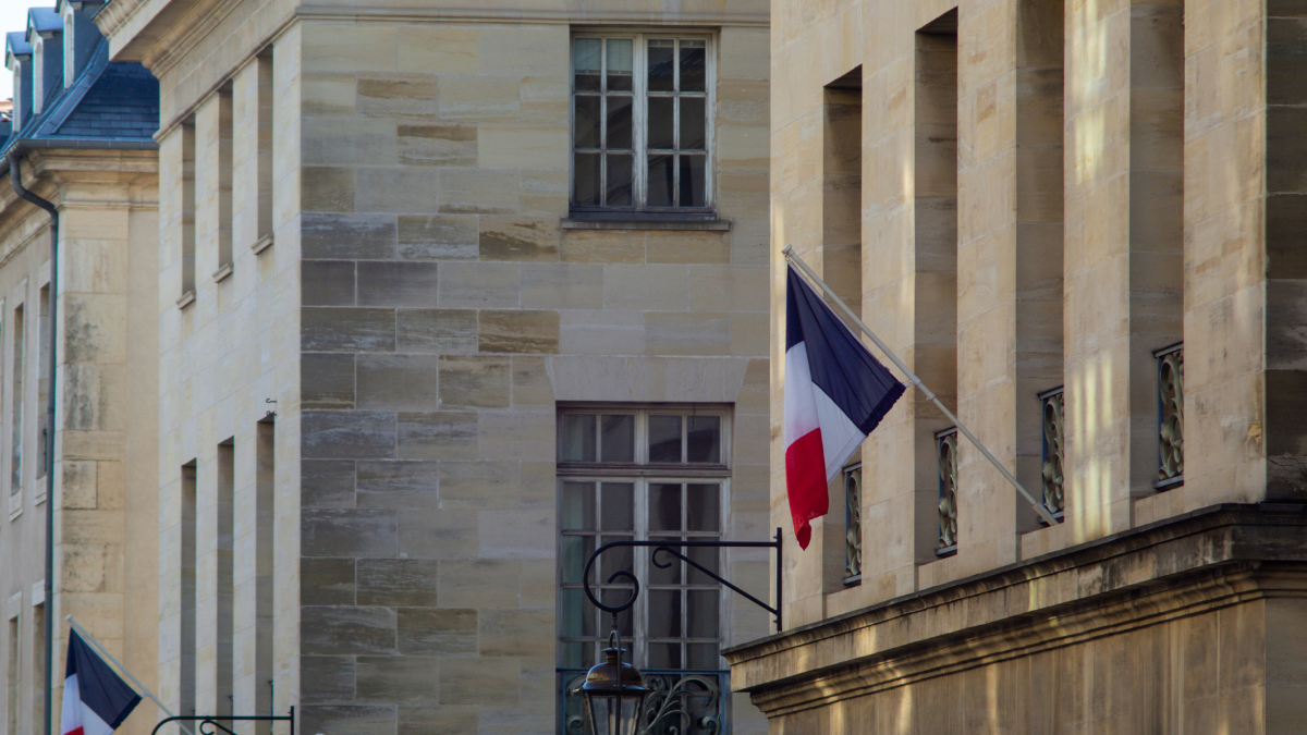 French Lawmakers to Review Motion to Ban CBDCs, Support Bitcoin Reserve