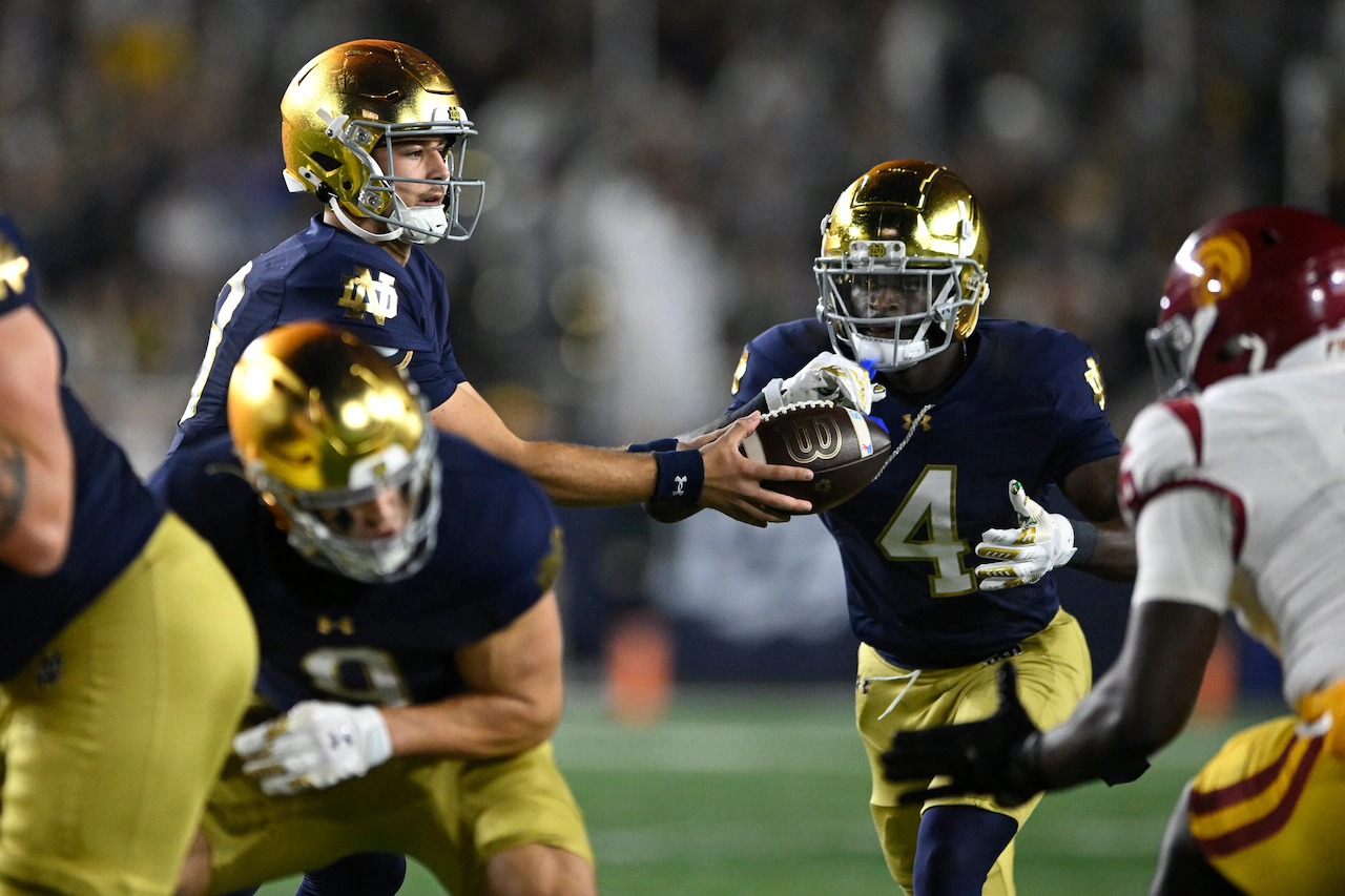 Where to watch #10 Notre Dame vs. Navy football tonight on free streams, TV