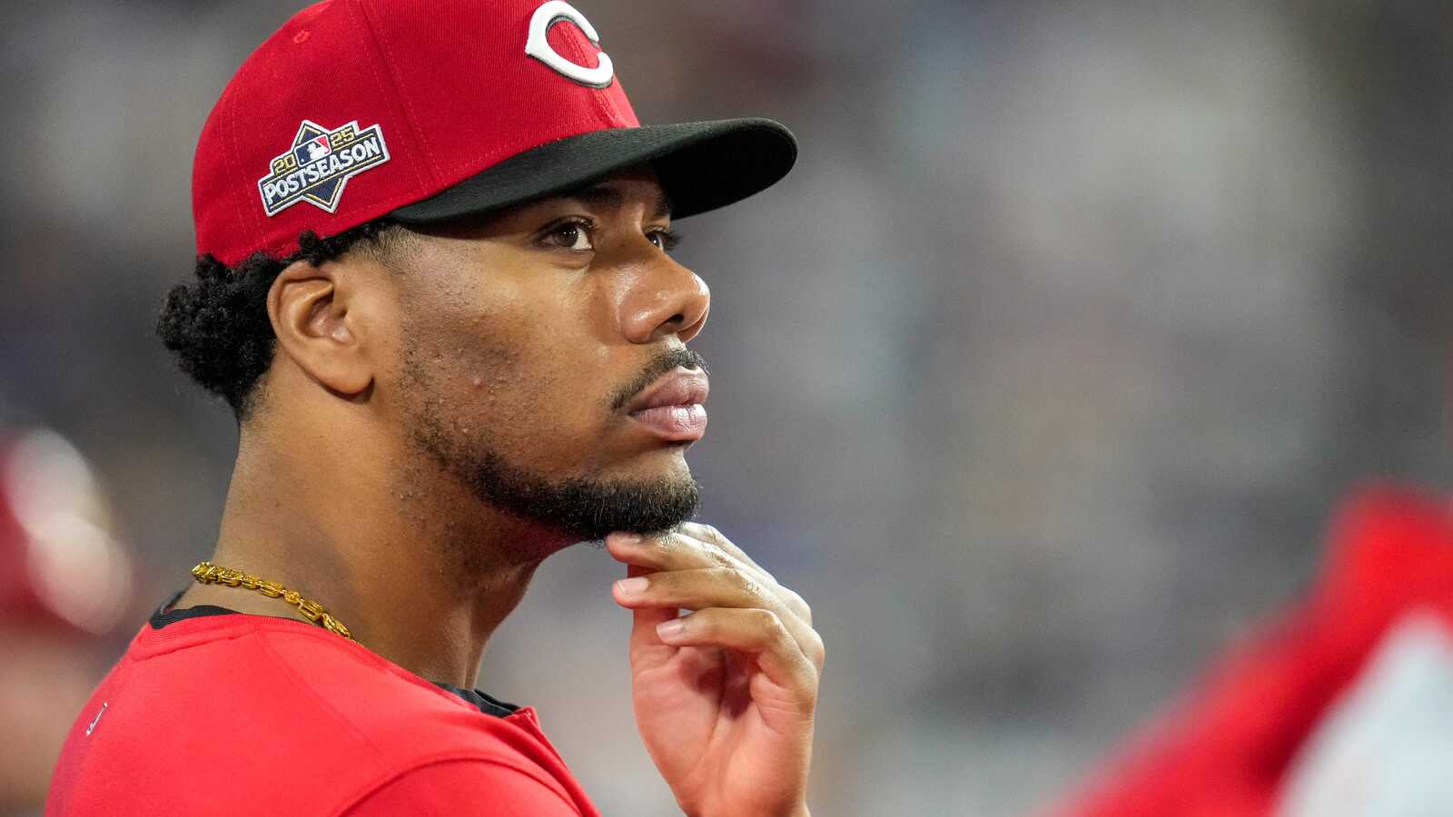 Francona: Reds unlikely to trade pitching assets