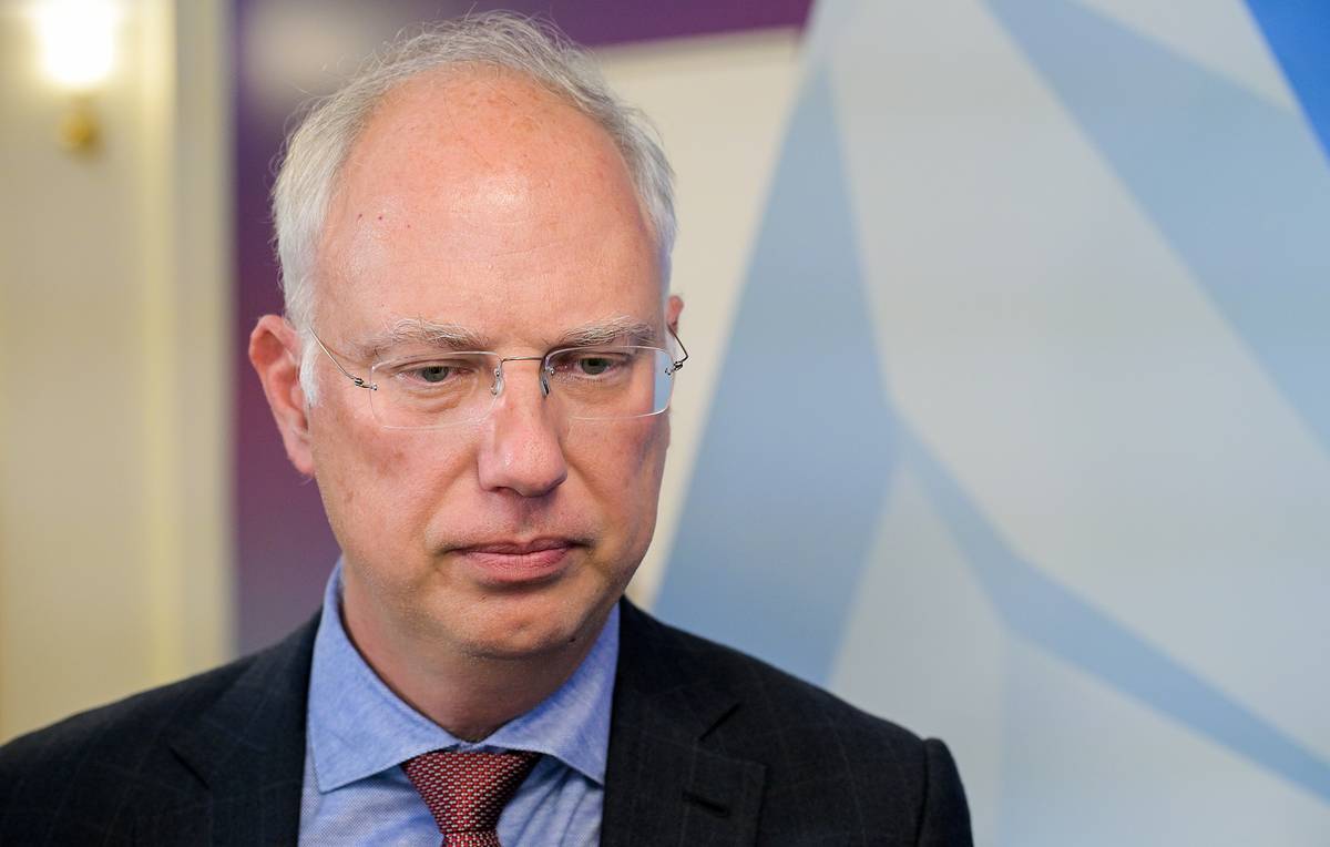 Putin’s envoy sure Russia moving towards peace in Ukraine