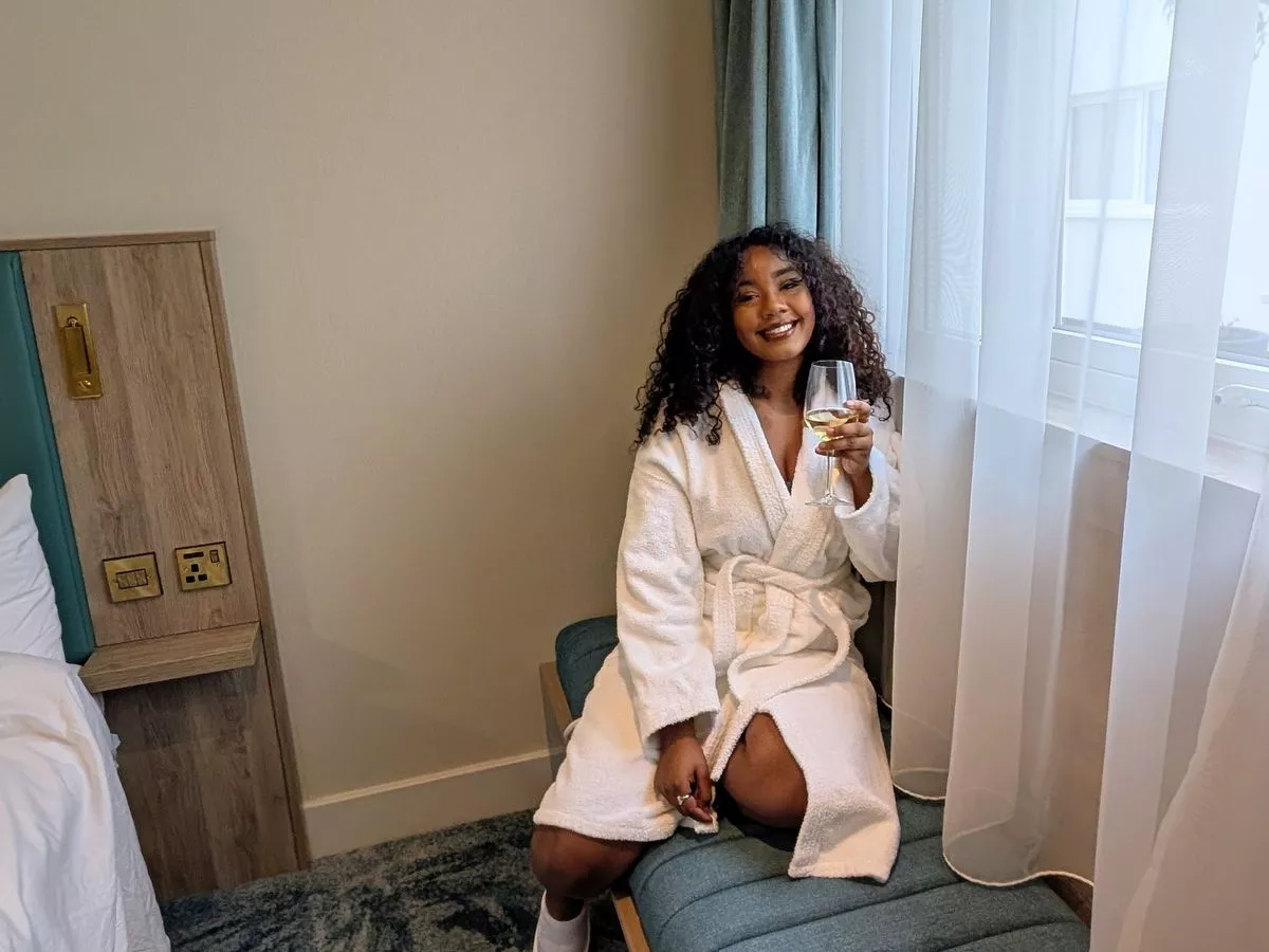 I visited spa 30 minutes from London that was heaven on earth and perfect for a cosy autumn trip