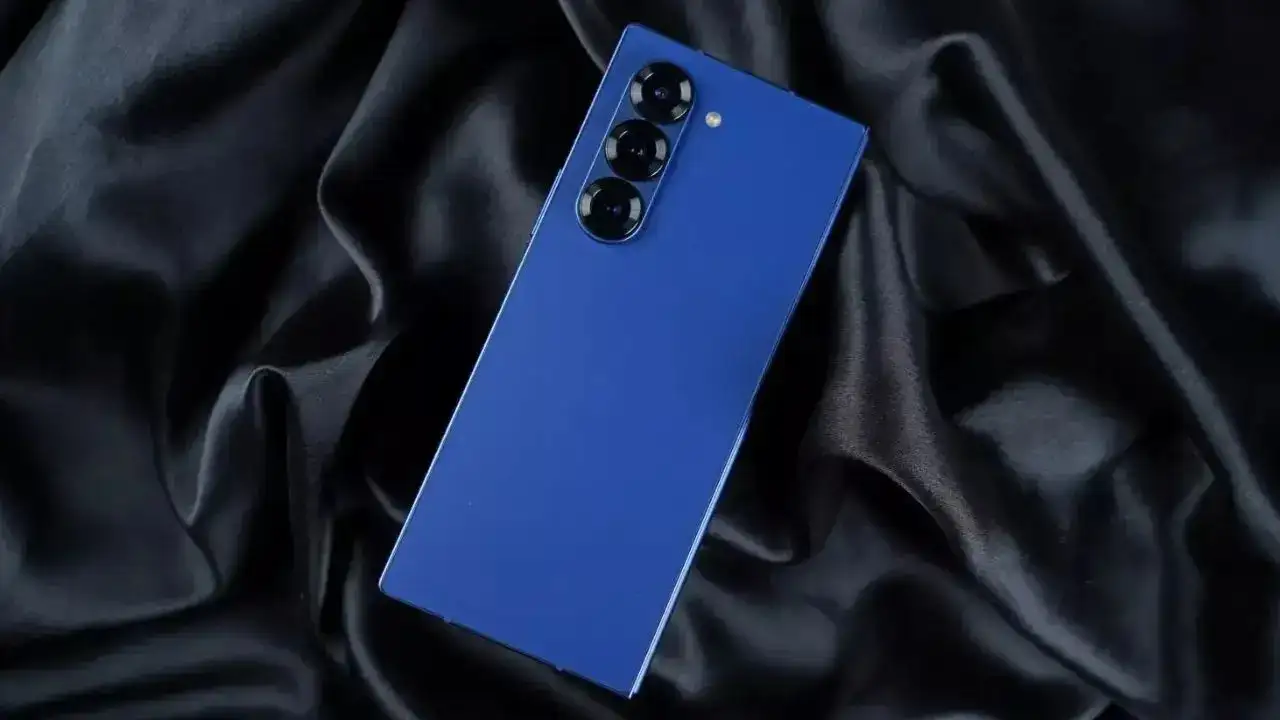 Samsung Galaxy Z Fold 6 Gets A Massive Price Drop Of Rs 59,199 On Flipkart, Now Available For Rs 10...