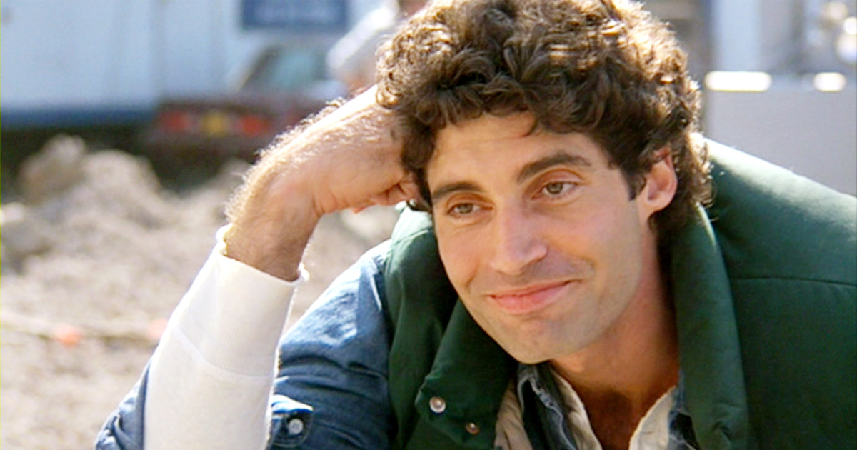 '80s 'Flashdance' Star Michael Nouri, 79, Makes Rare Appearance