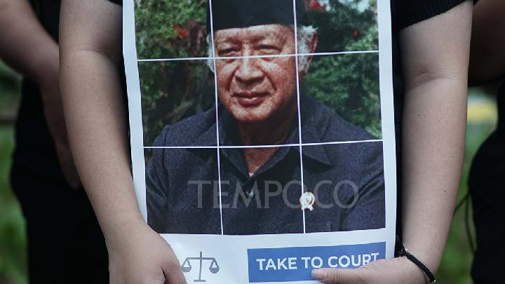 Facts About the Proposal to Bestow National Hero Status on Soeharto