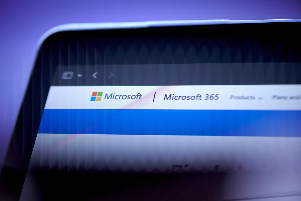 Microsoft Suffers Cloud Outage Days After Amazon Incident