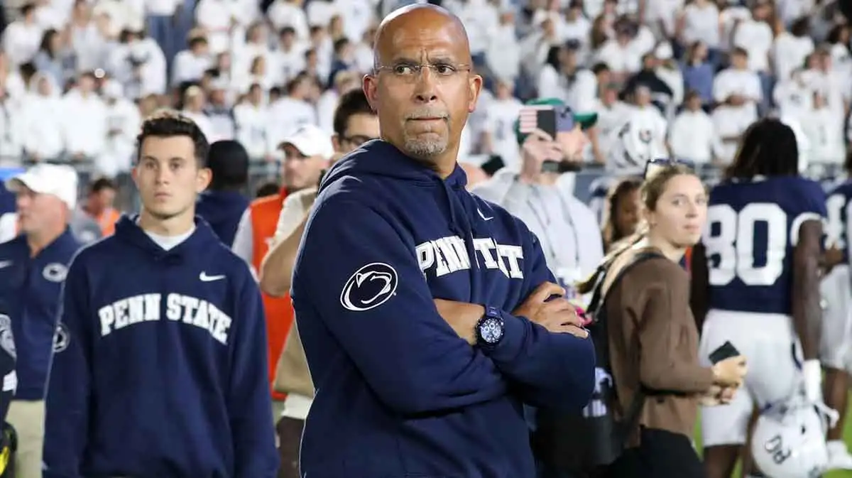 Pat Freiermuth throws James Franklin hat in the ring for Florida job