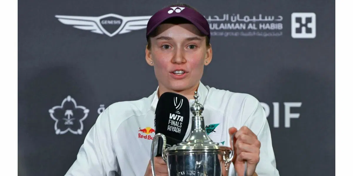 Elena Rybakina reveals plans to reunite with her family after controversy over her sister Anna's absence from WTA Finals celebrations