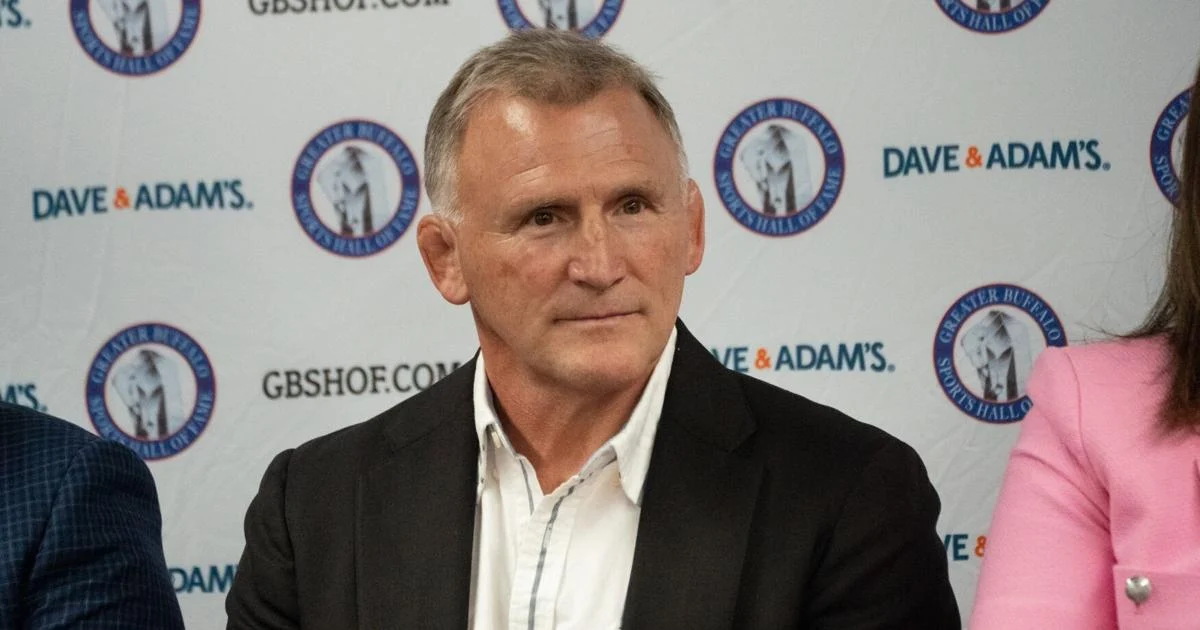 Clar Anderson inducted into Buffalo Sports Hall of Fame