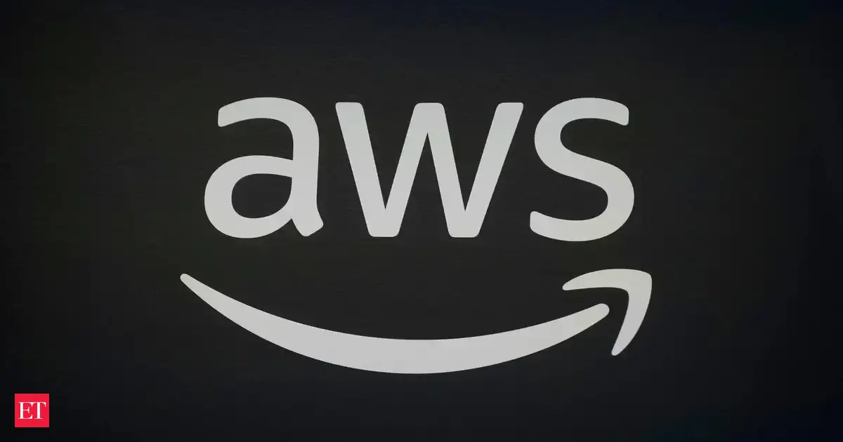 Amazon Web Services, Minecraft Face Outage? Cloud disruptions impact users globally