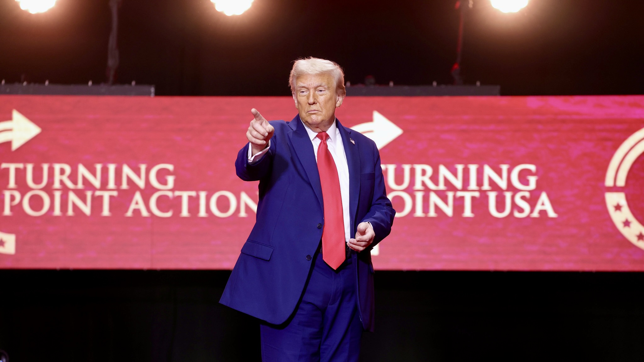 Trump Booed at NFL Game as He Becomes First Sitting President to Attend in 50 Years