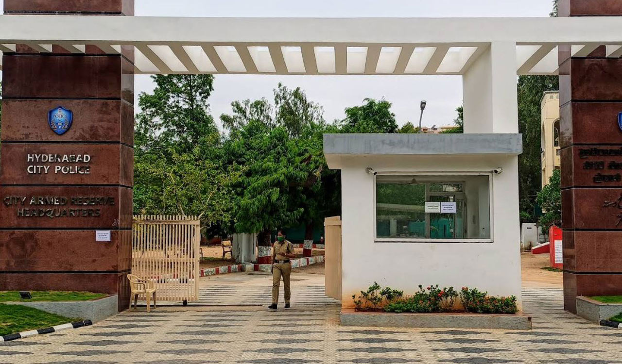 Hyderabad ACP Mahankali attached to CAR headquarters amid corruption charges