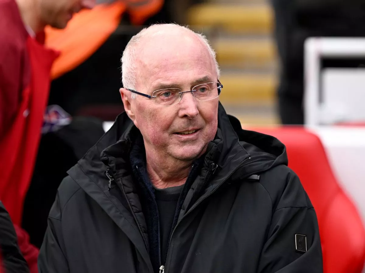 Sven Goran Eriksson's family sell ex-England manager's mansion to help pay off debts