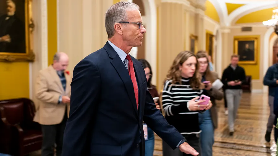 Senate Moves Forward with Plan to Conclude 40-Day Government Shutdown