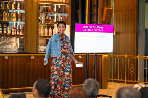 New artificial intelligence course for entrepreneurs