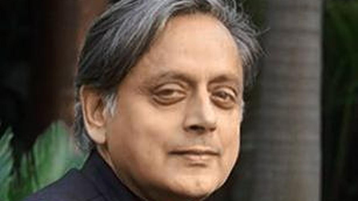 Tharoor praises Advani, Congress distances itself: ‘He speaks for himself’