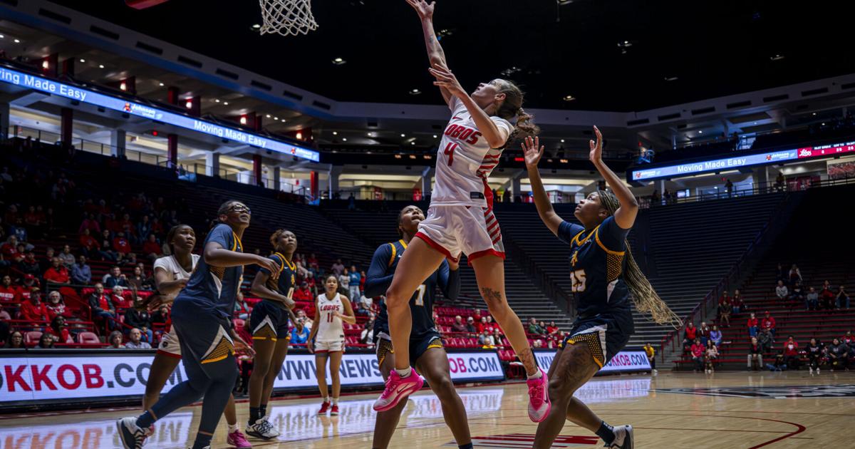 UNM Womens basketball vs North Carolina: Photos