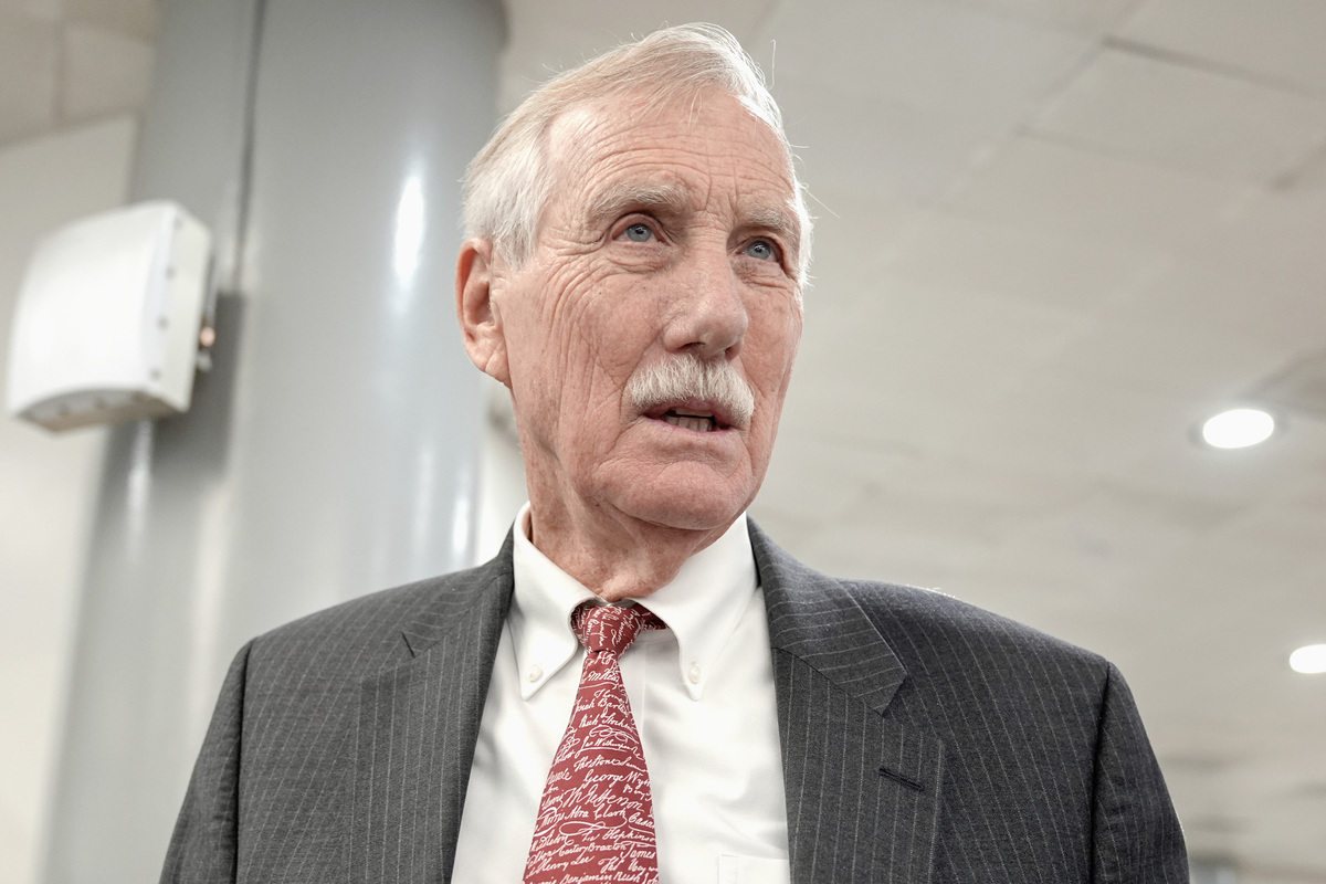 Angus King among group of senators to break shutdown stalemate