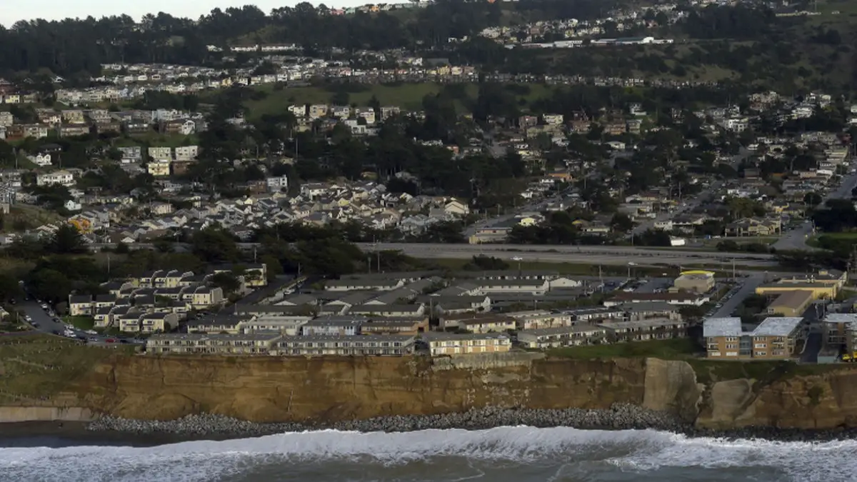 Earthquake of Magnitude 6.1 Rattles Pacific Ocean