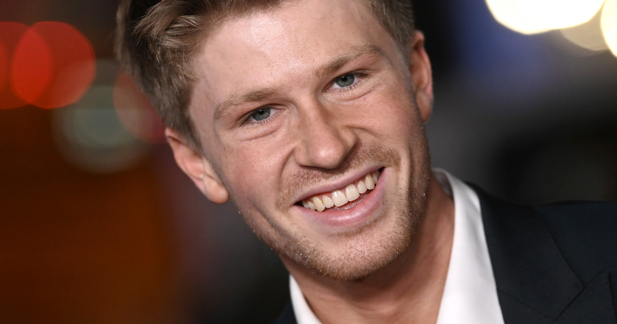 Robert Irwin Shares Emotional Post About His Dad Steve