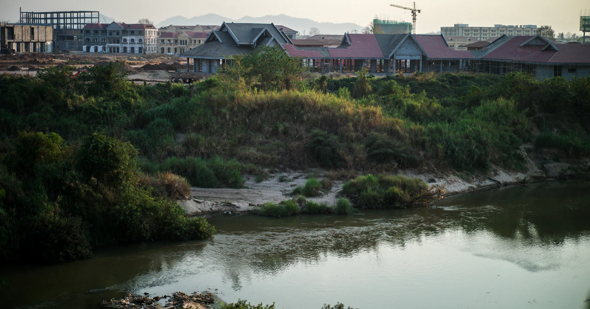 Thailand to extradite gambling kingpin She Zhijiang to China