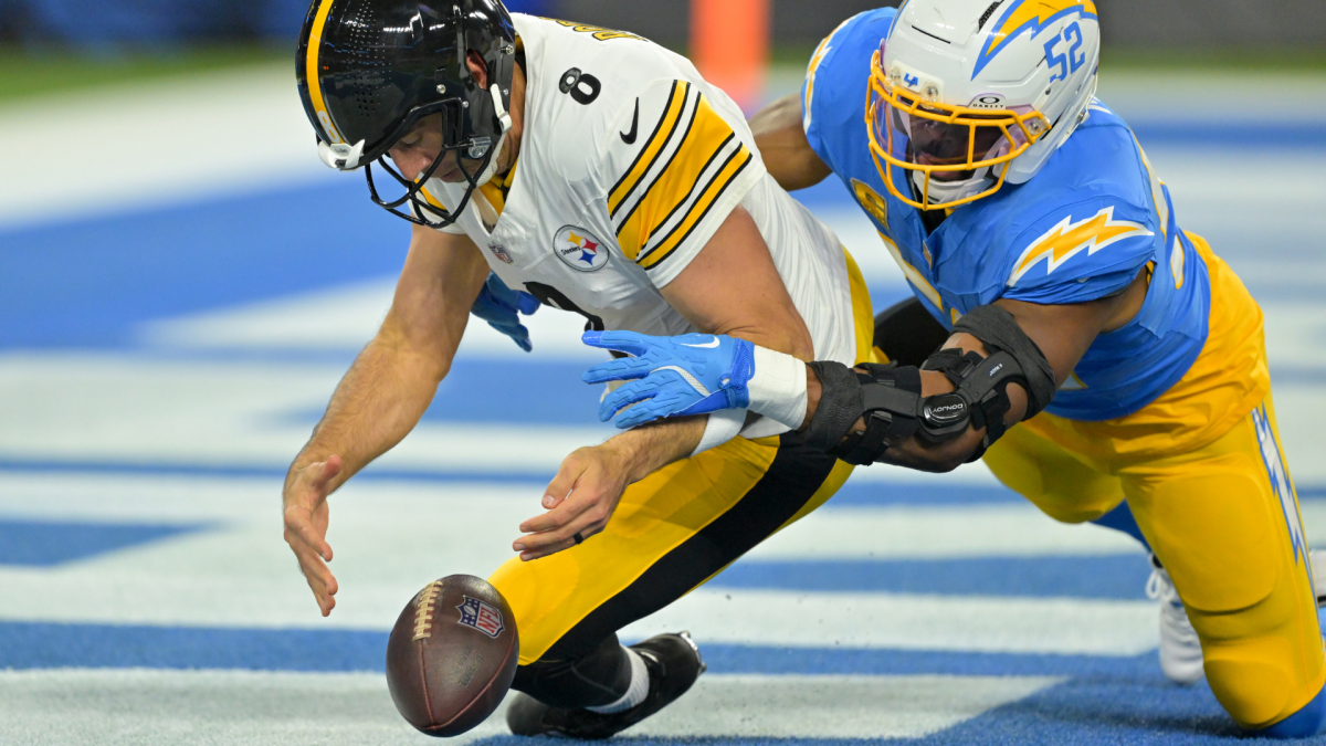 Chargers frustrate Steelers to keep pace in AFC West; Two Guardians indicted