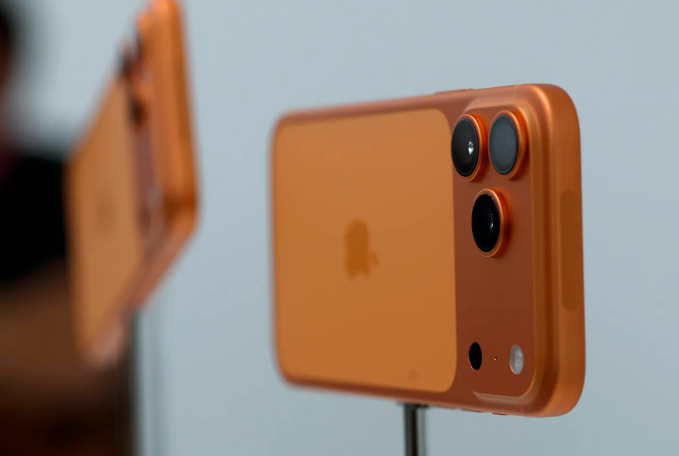 Apple iOS 26.1 Release Date: This Will Be The Next Key iPhone Update — Here’s When