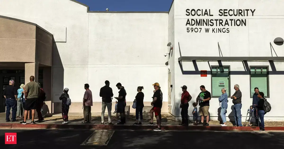 Social Security update: Will your spousal benefits get a pay boost in 2026? Here’s who actually gets a raise