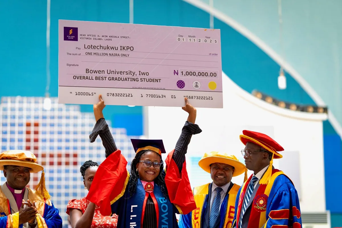 Bowen varsity’s education highly productive —Awardees