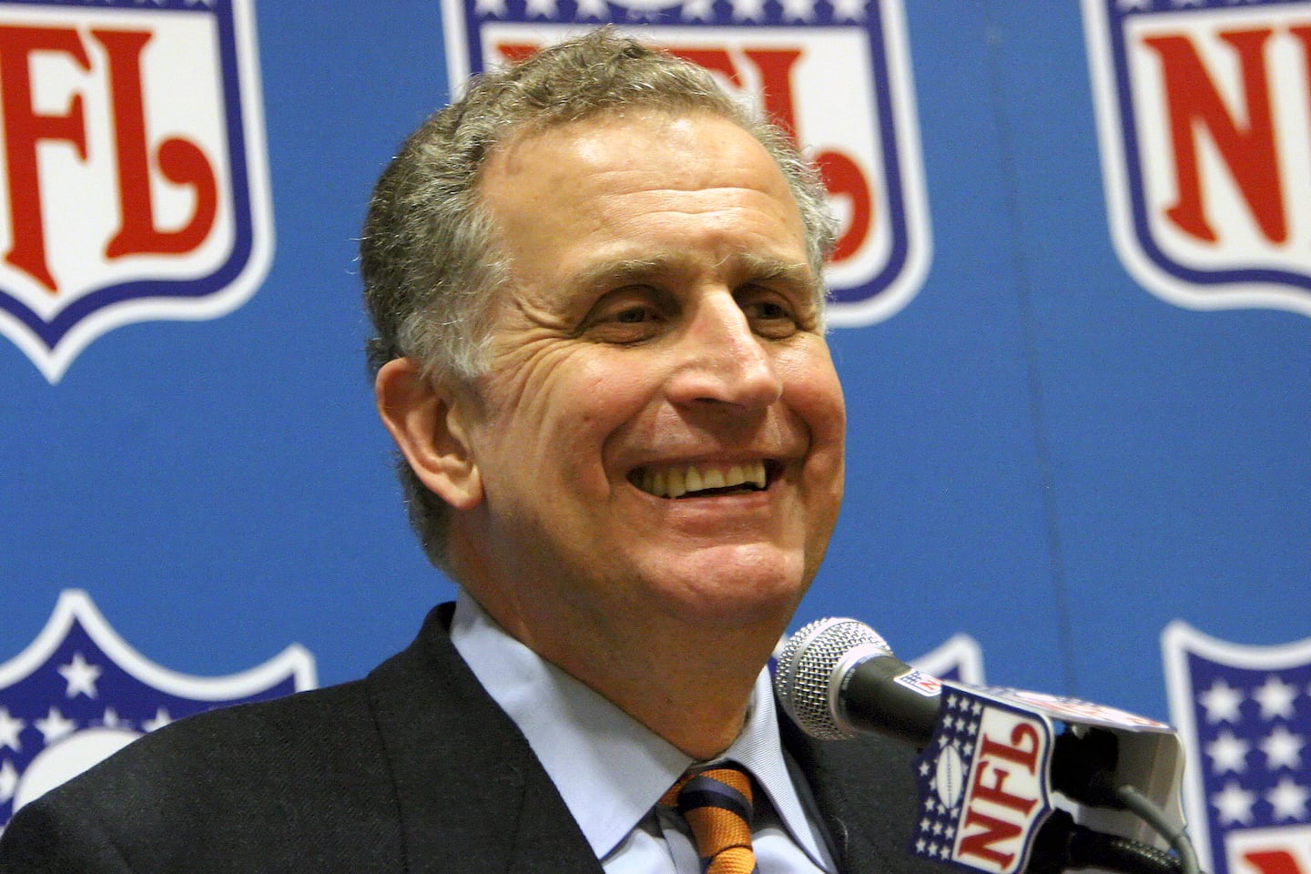 Former NFL commissioner ran league from 1989-2006