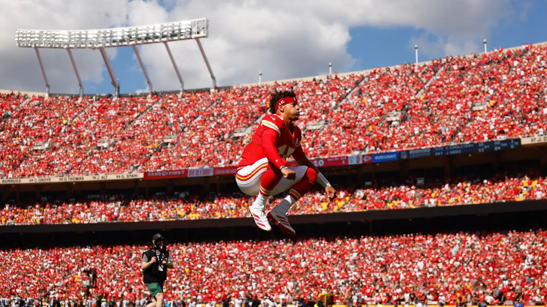 Kansas City Chiefs Eye Possible Move With 65,000-Seat Dome