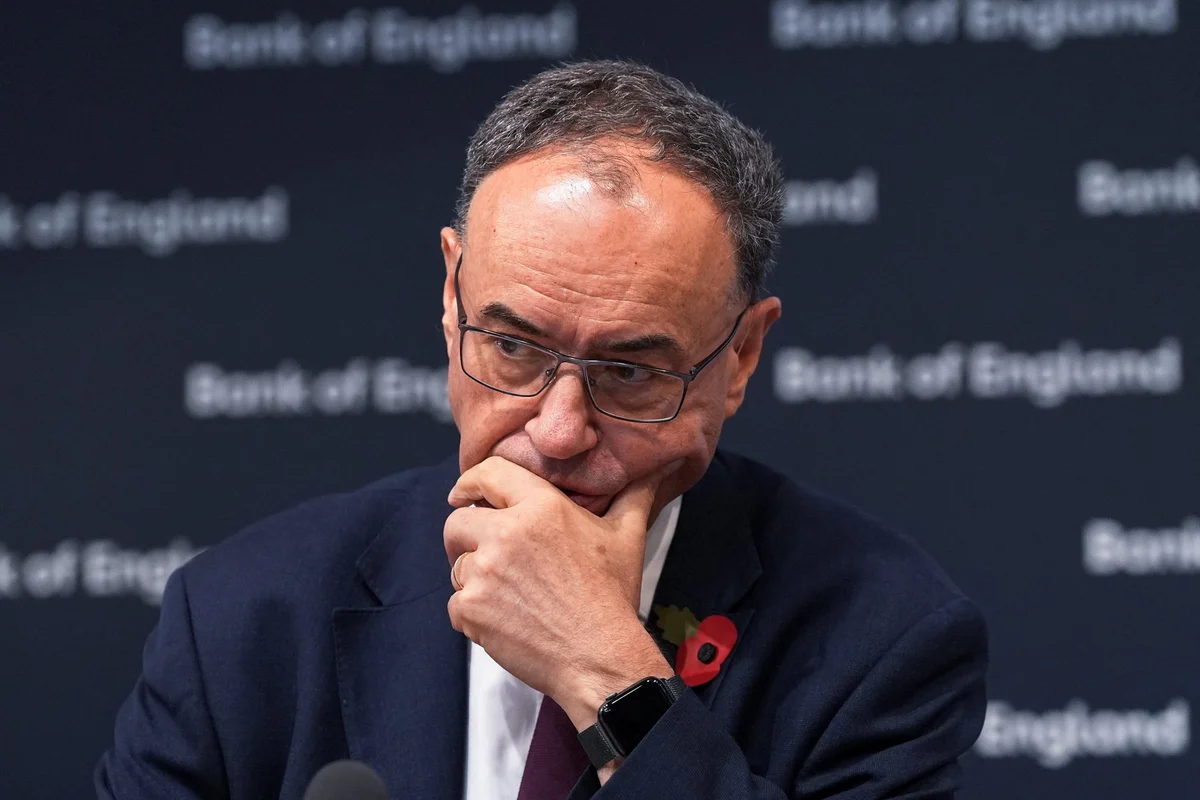 Interest rates held at 4% but ‘door open’ for a post-Budget cut