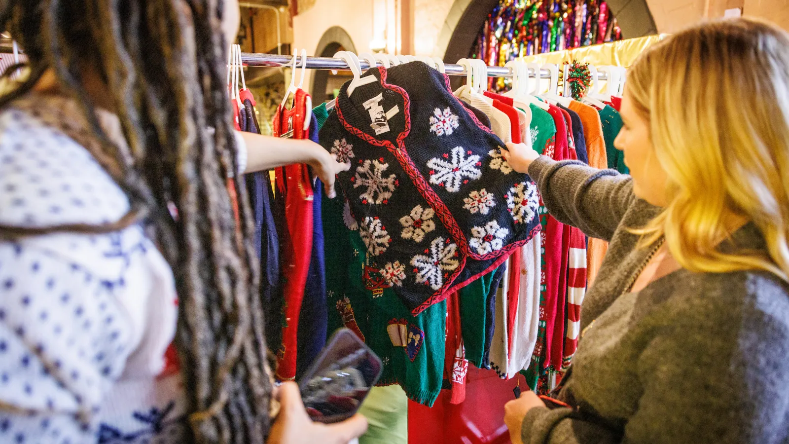 Famed tacky Christmas sweater store popping up for the first time in Denver