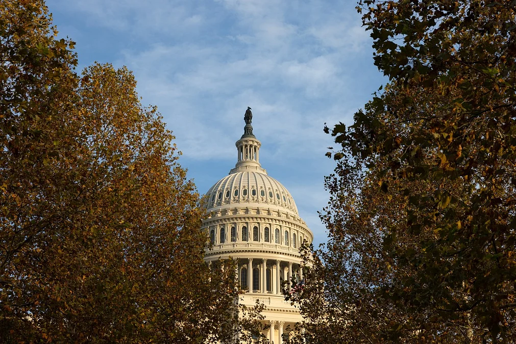 US senators reach deal that could end record shutdown