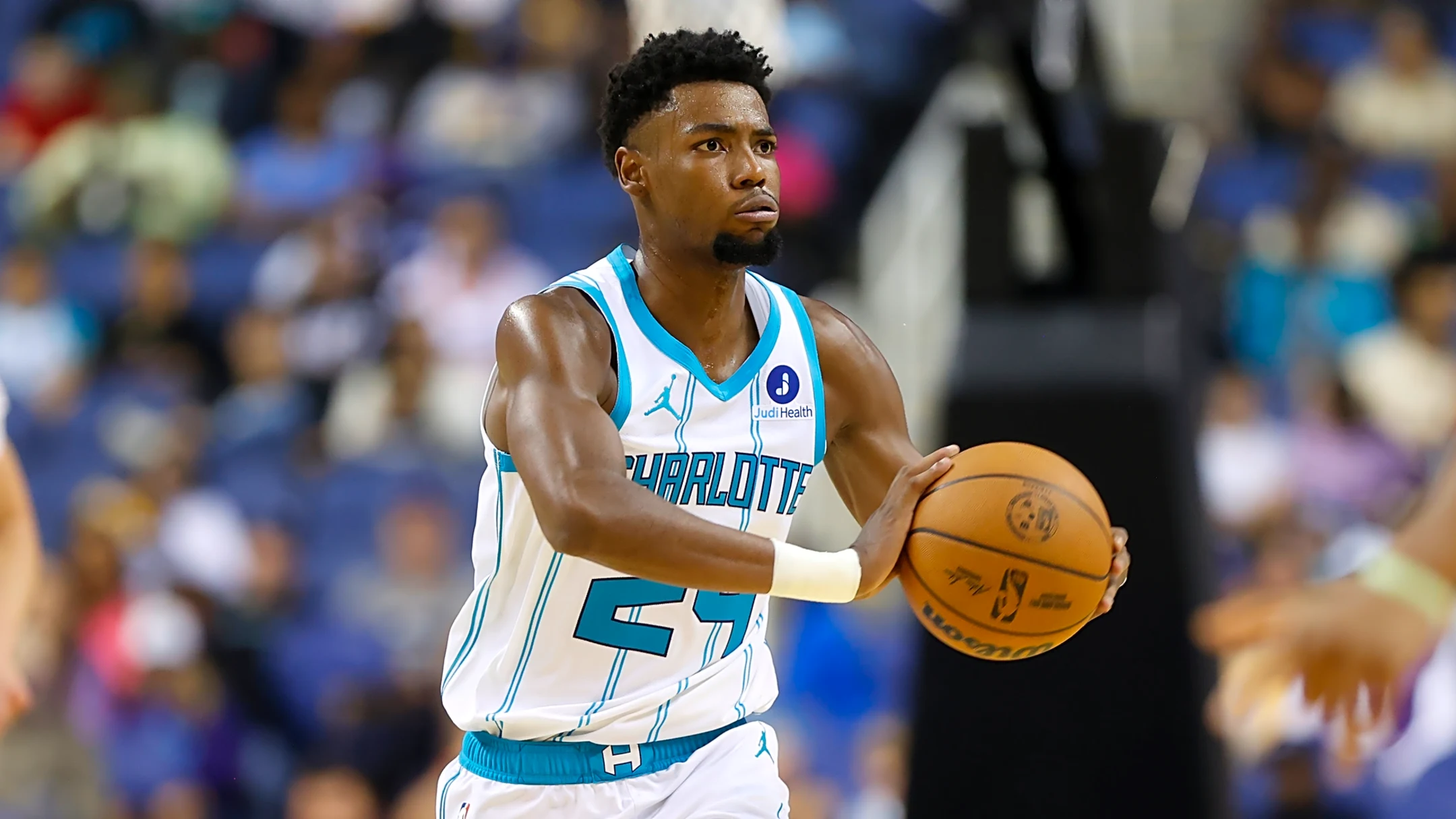 Miller’s Shoulder Injury Hits Hornets, But Team Poised To Fight