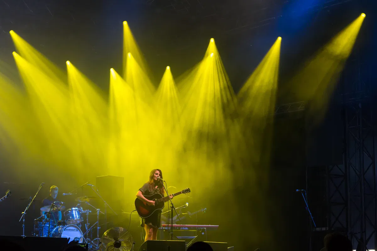 Who Is Singing the National Anthem at Falcons vs. Colts? Net Worth, Personal Life & More About Norma Jean Martine