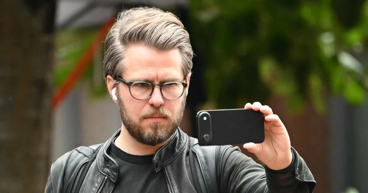 Former DHS official launches new web tool to plan protests against Trump admin.