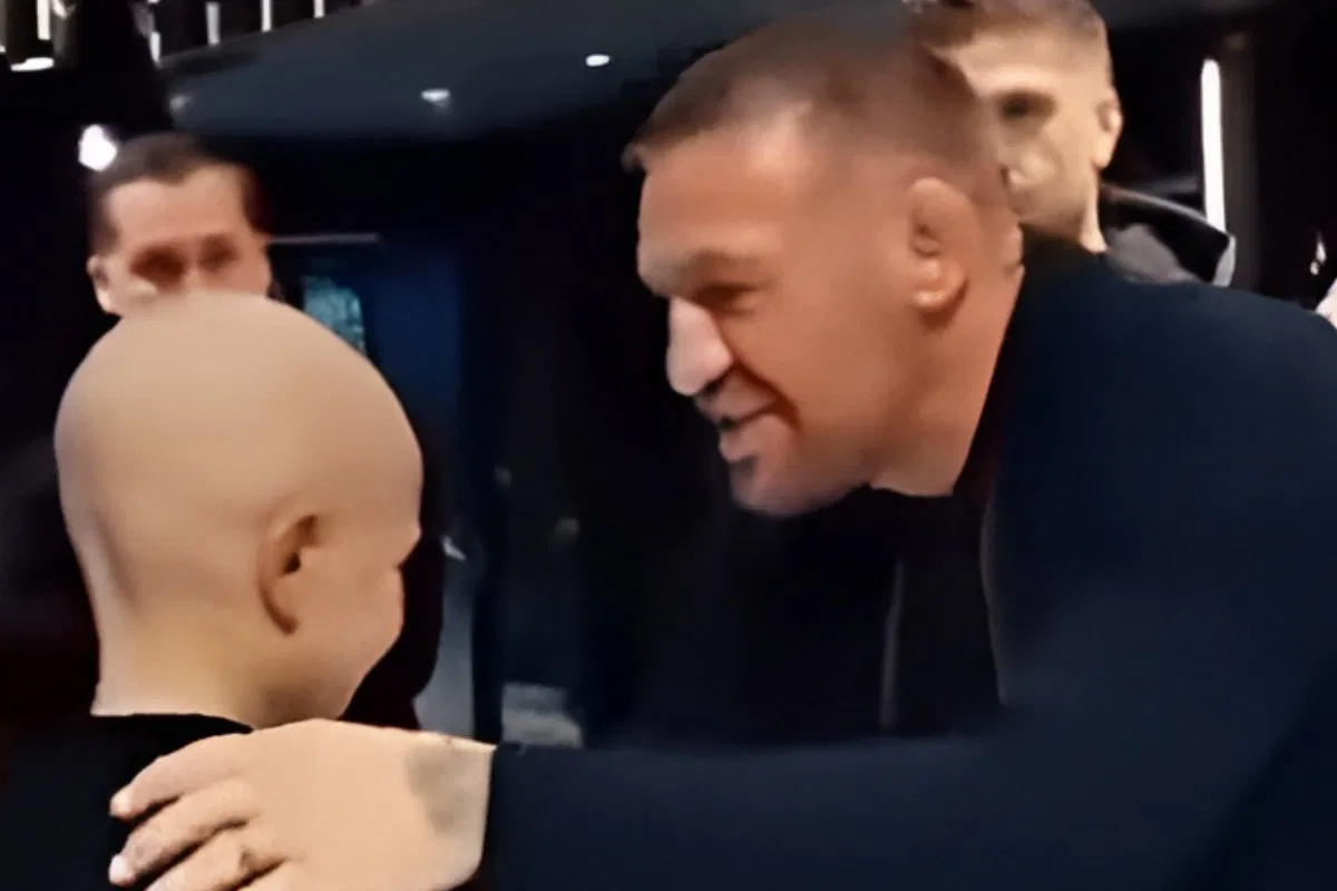 Conor McGregor Makes Headlines After Message to 9-Year-Old Cancer Patient
