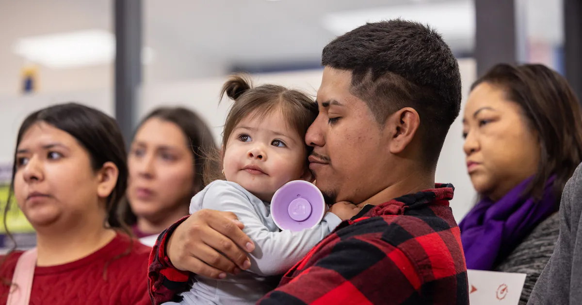 Suburban Chicago father headed to store with toddler accuses ICE of pepper-spraying them